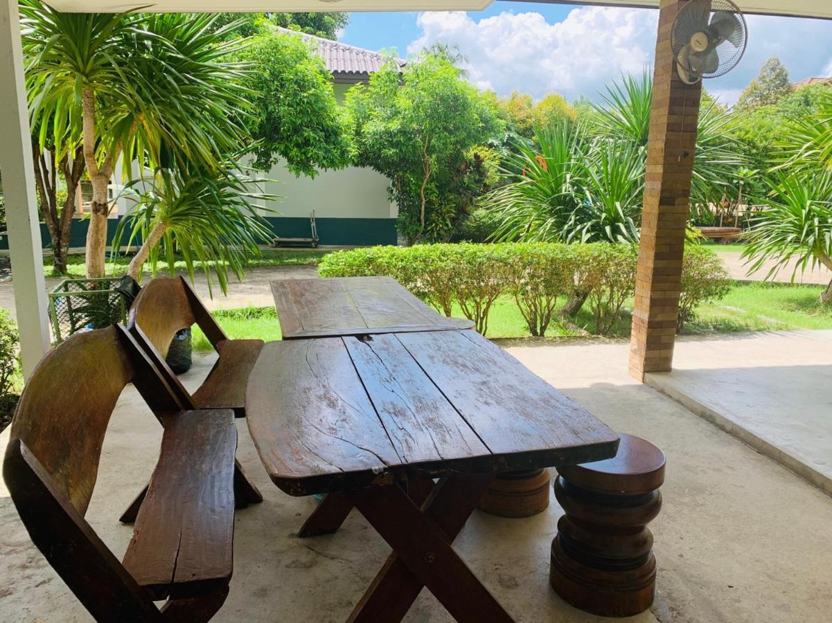Baan Suan Khun Yaiy Hotel Banvangtakhraj Kültér fotó