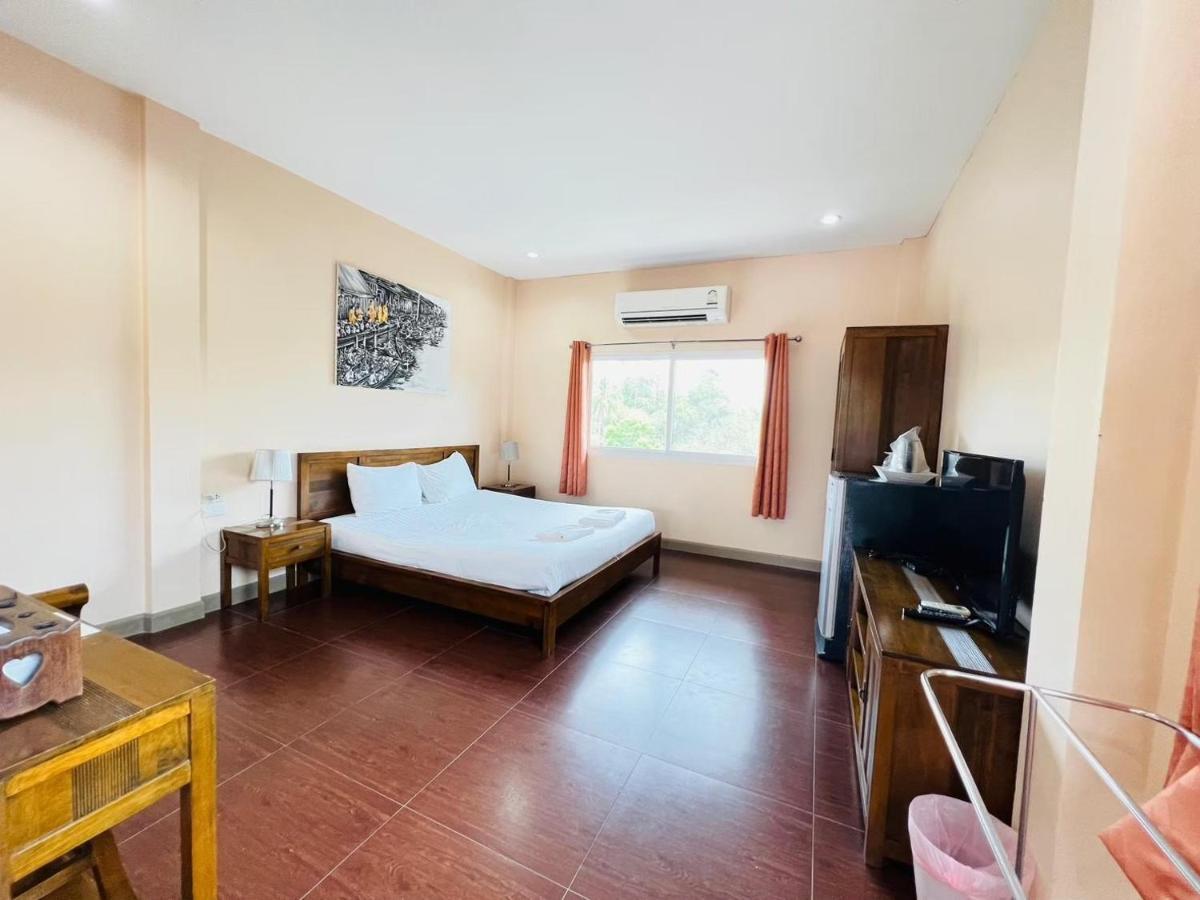 Baan Suan Khun Yaiy Hotel Banvangtakhraj Kültér fotó