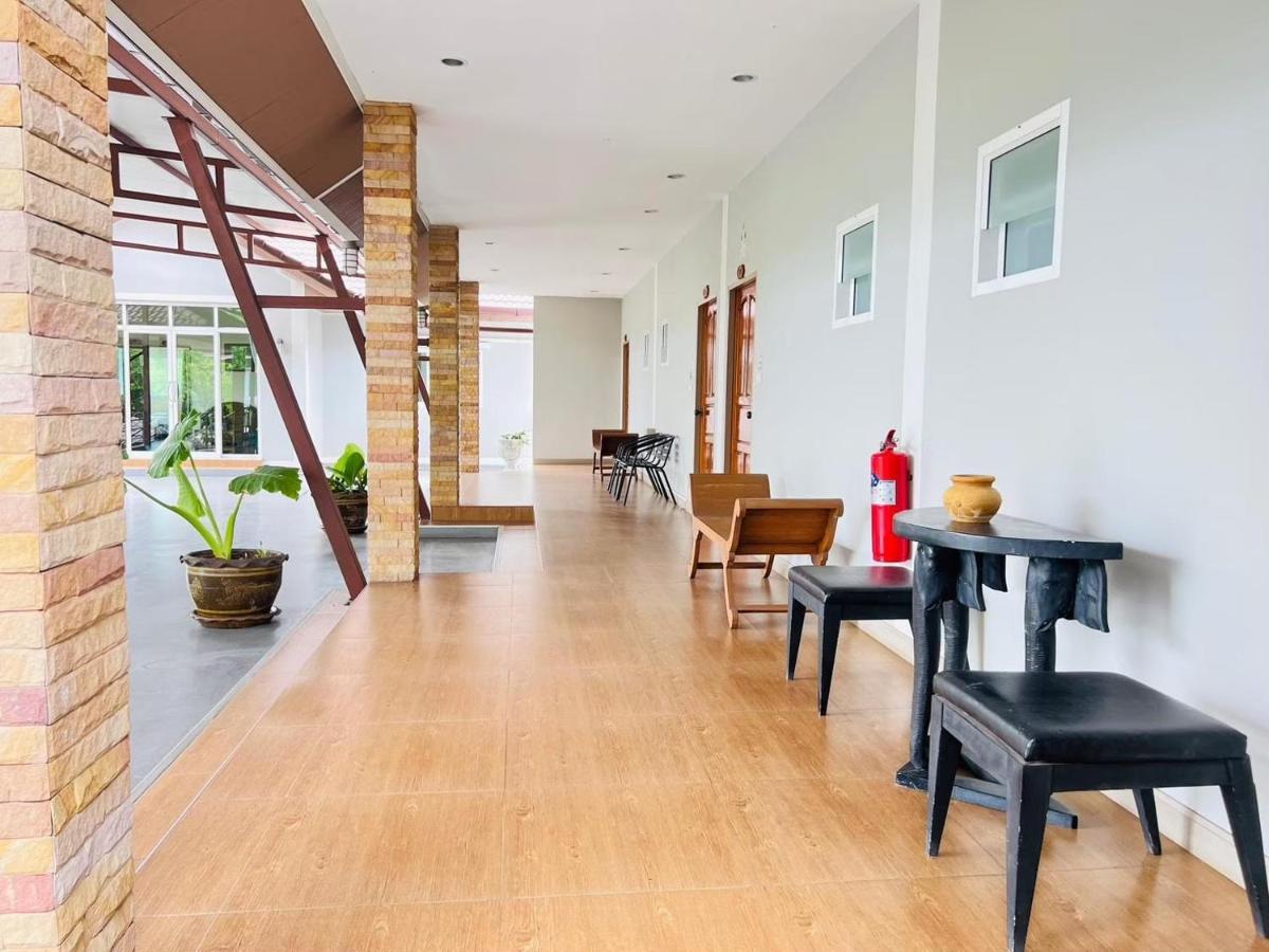 Baan Suan Khun Yaiy Hotel Banvangtakhraj Kültér fotó