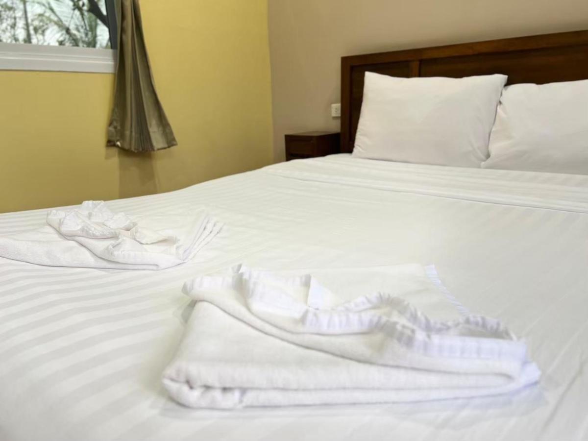 Baan Suan Khun Yaiy Hotel Banvangtakhraj Kültér fotó