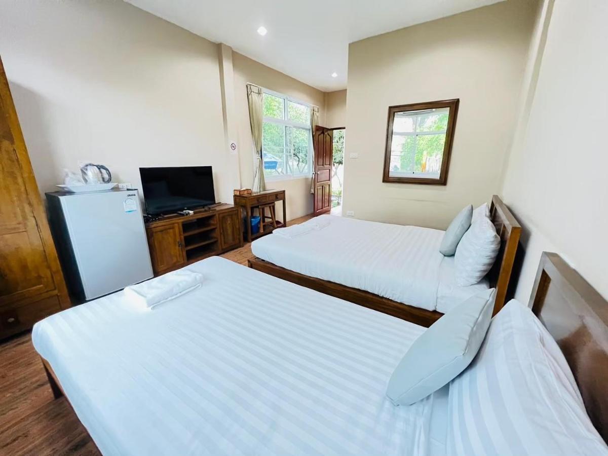 Baan Suan Khun Yaiy Hotel Banvangtakhraj Kültér fotó